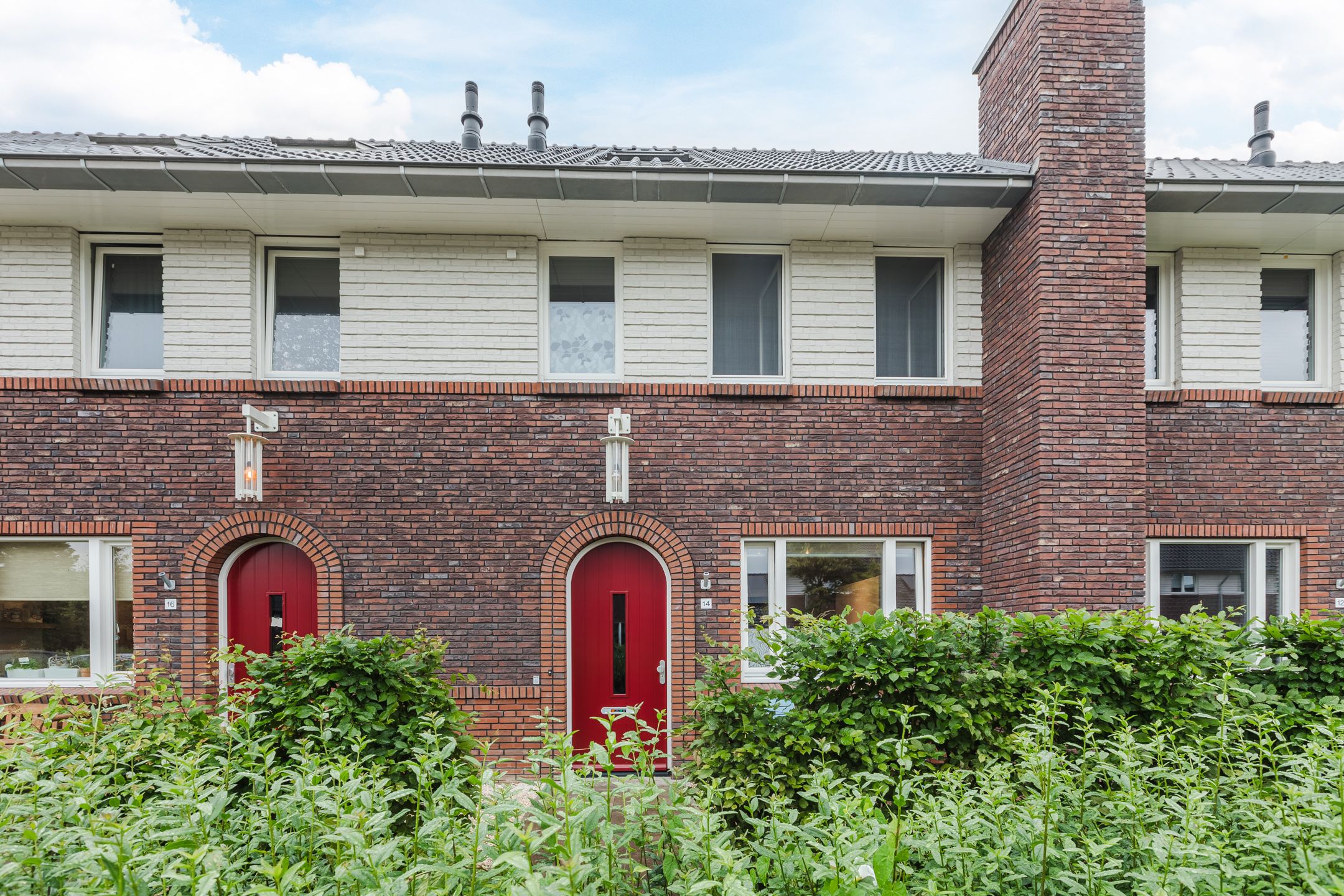 Photo 45 of Prof. Hofsteestraat 14