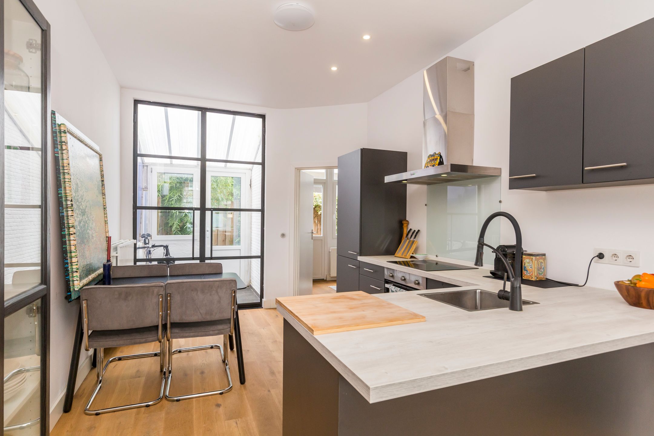 Foto 3 van Mariottestraat 49