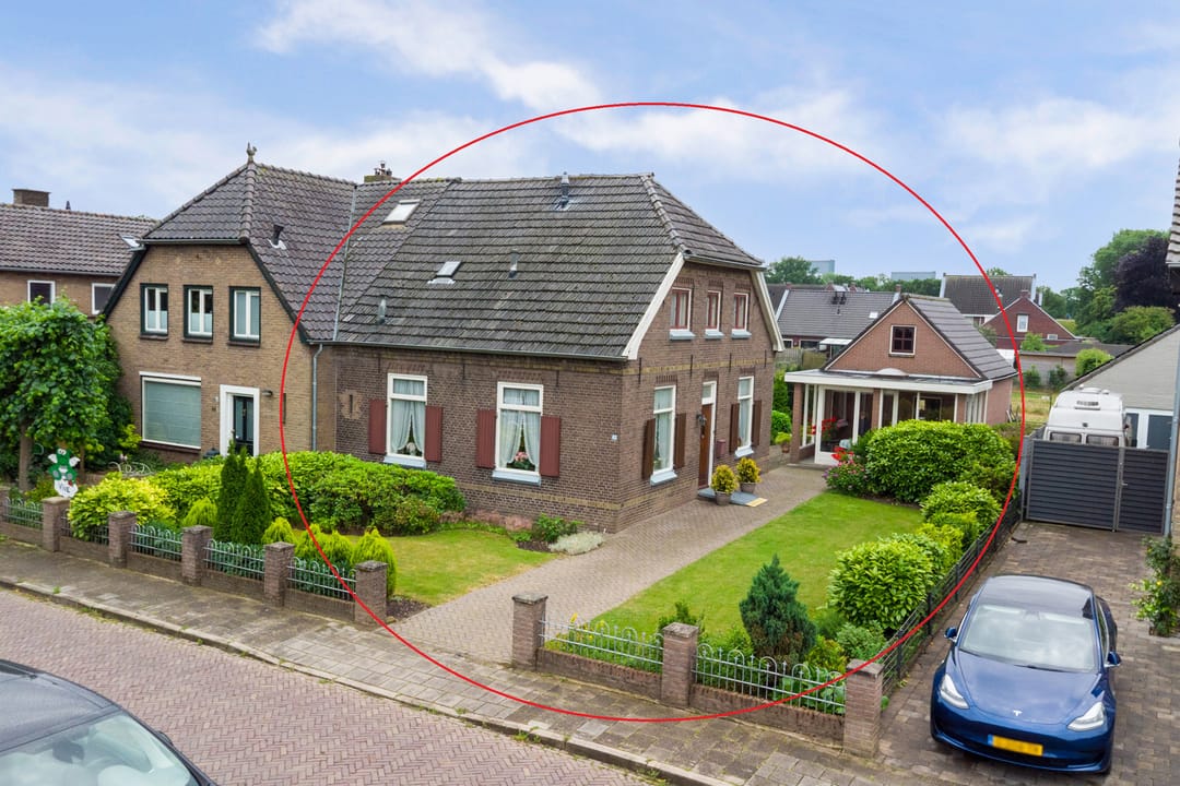 Foto 2 van Pastoor van der Marckstraat 42