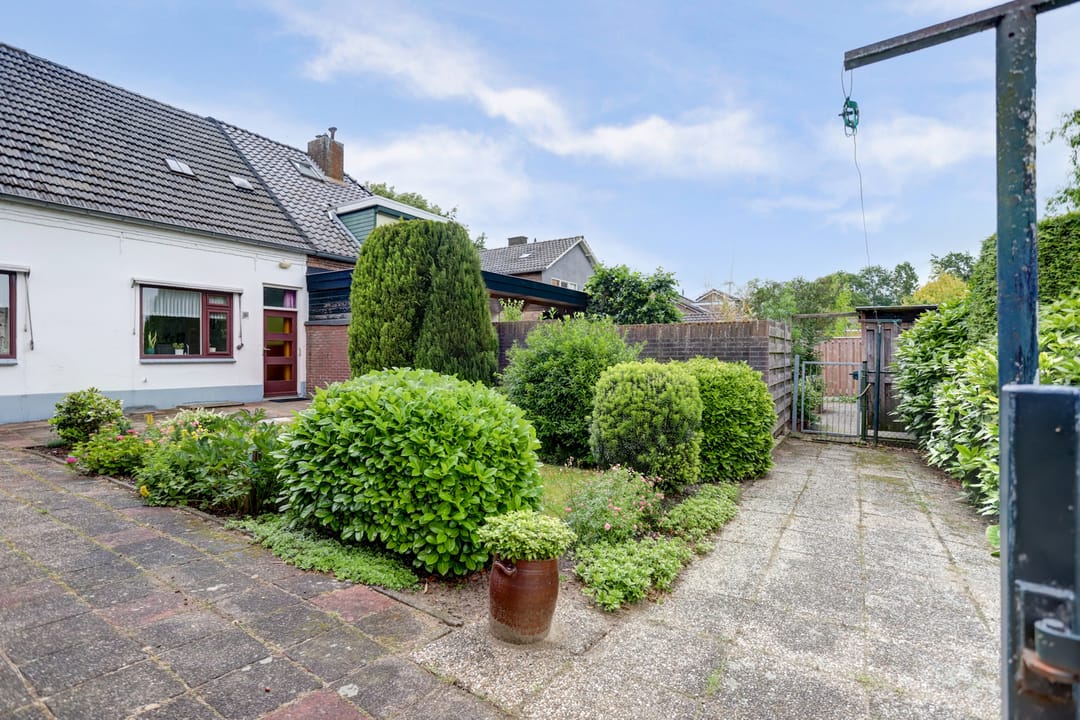 Foto 38 van Pastoor van der Marckstraat 42