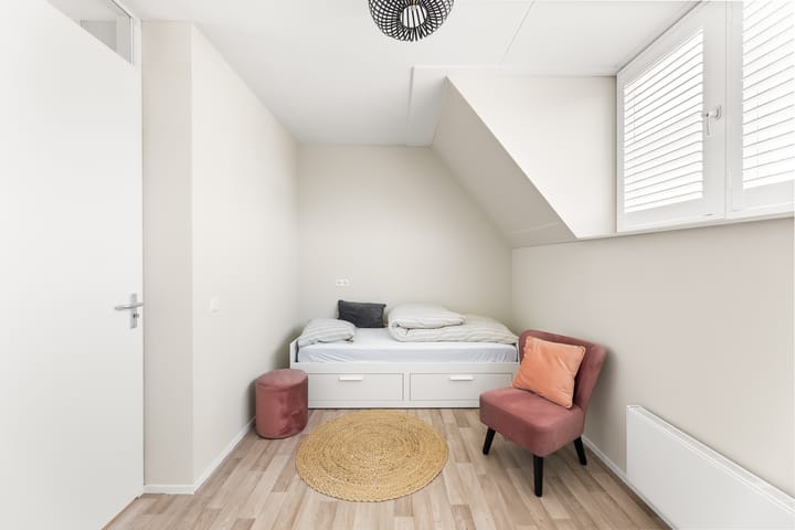 Foto 20 van John Lennonplein 43