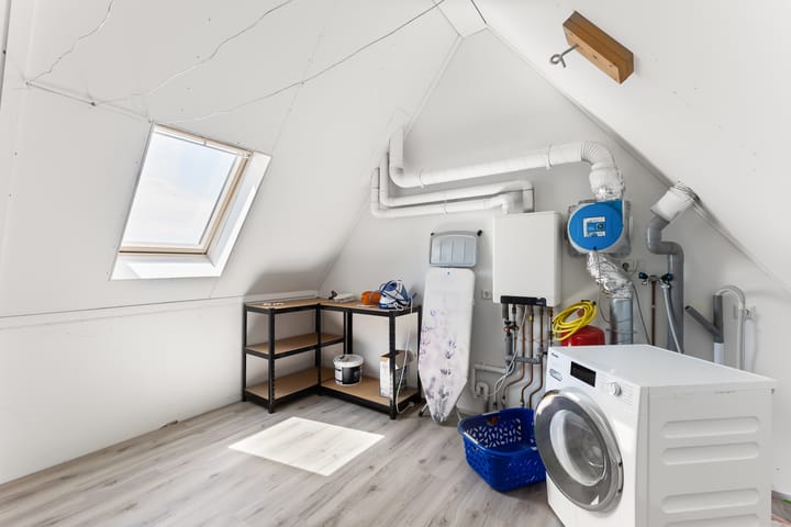 Foto 26 van John Lennonplein 43