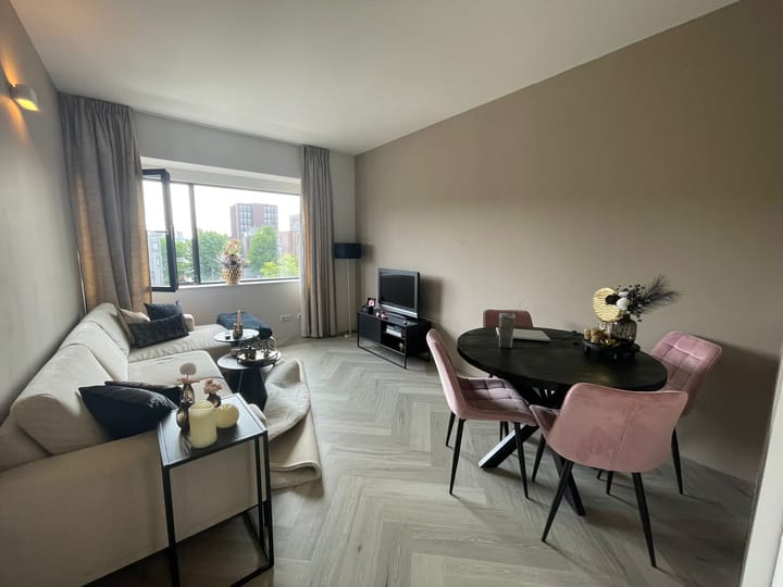 Foto 3 van Karnemelkstraat 9-C10