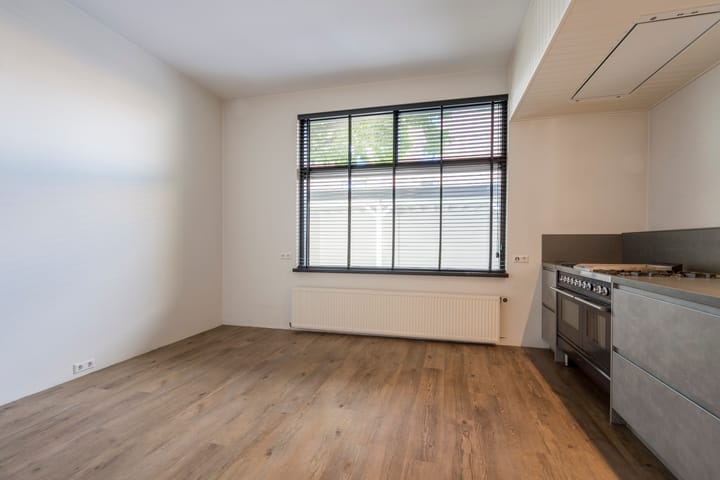 Foto 15 van Hessenweg 206-A