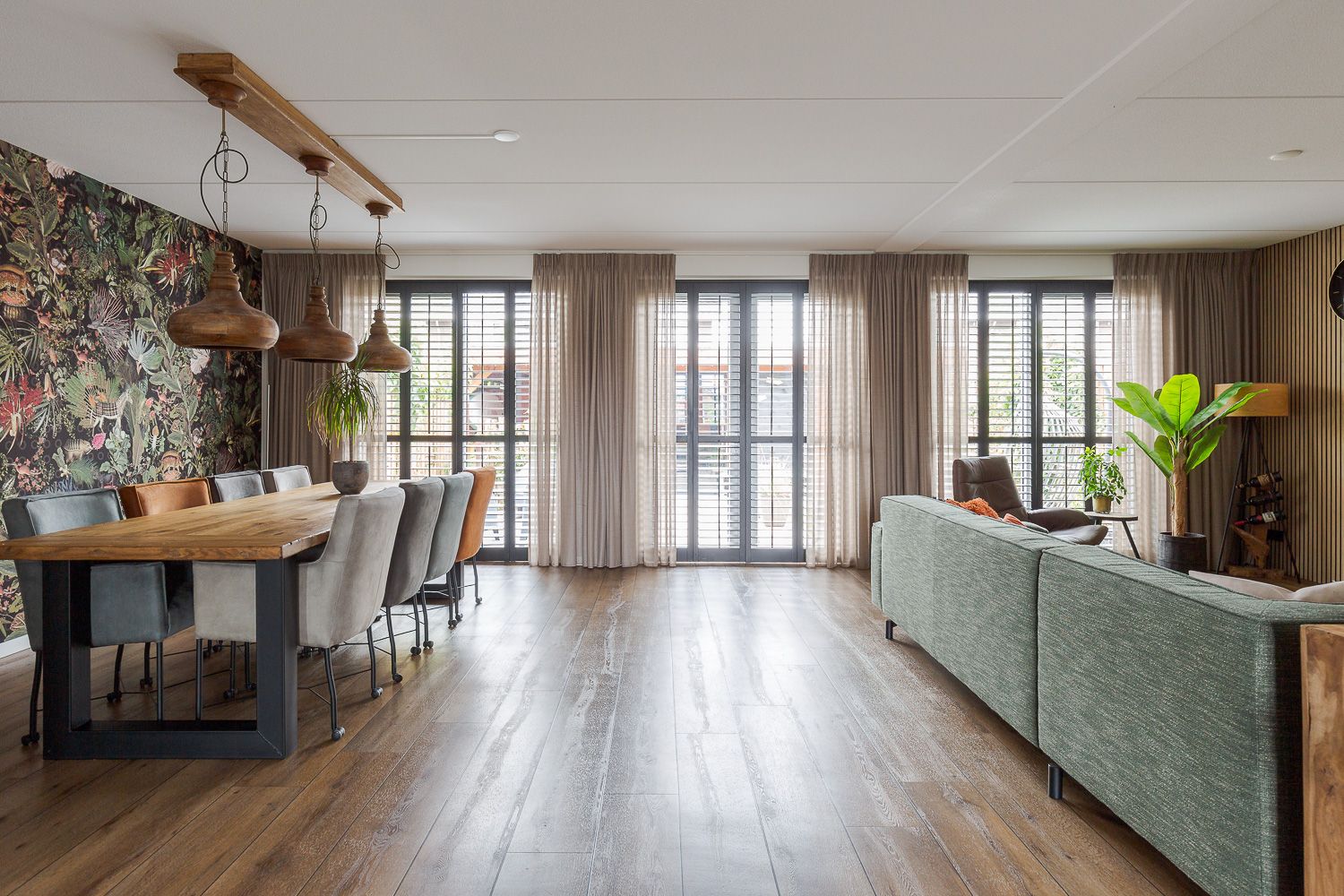 Foto 12 van Dagpauwoog 42