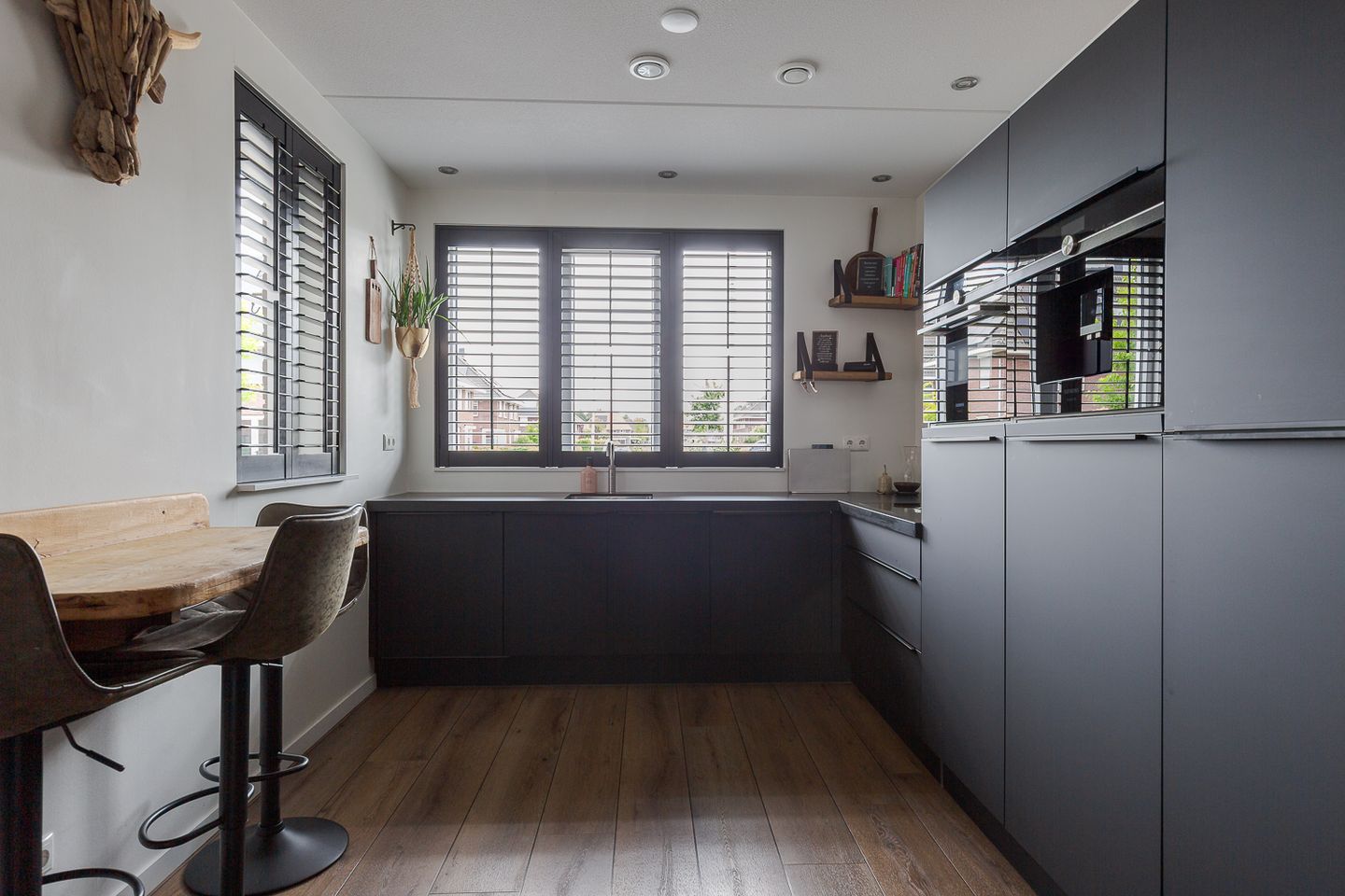 Foto 20 van Dagpauwoog 42