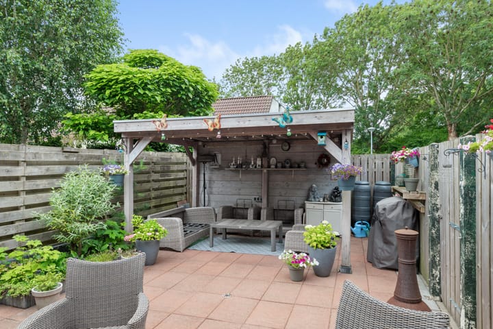 Foto 38 van Houtduifstraat 21