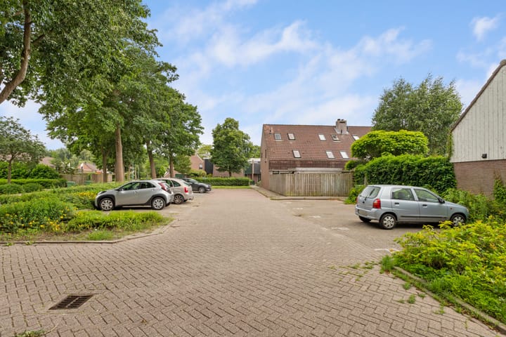 Foto 46 van Houtduifstraat 21