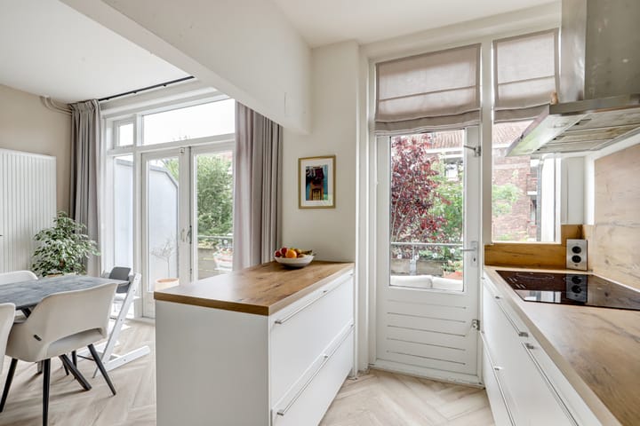 Photo 16 of Cremerstraat 286