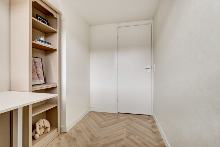 Photo 26 of Cremerstraat 286