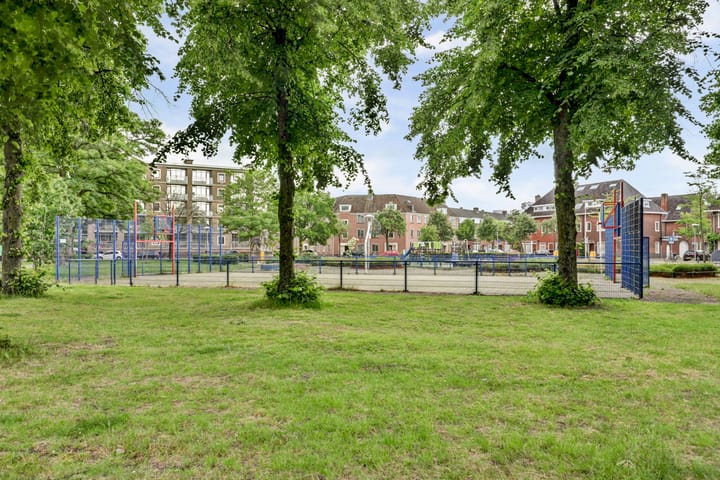 Photo 36 of Cremerstraat 286