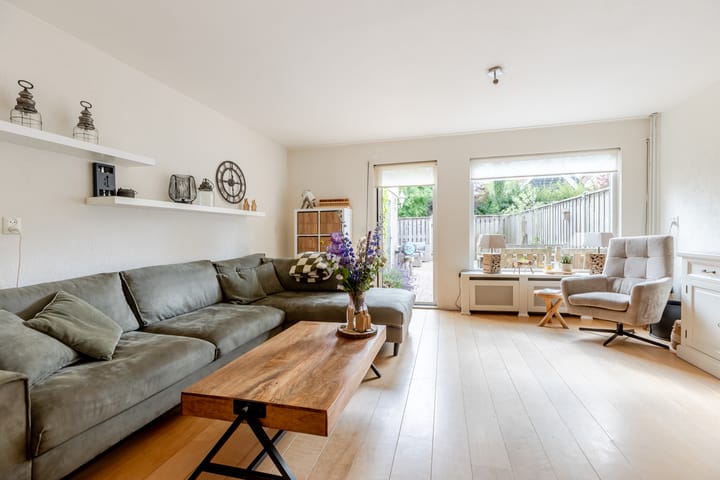 Foto 10 van Julianalaan 41