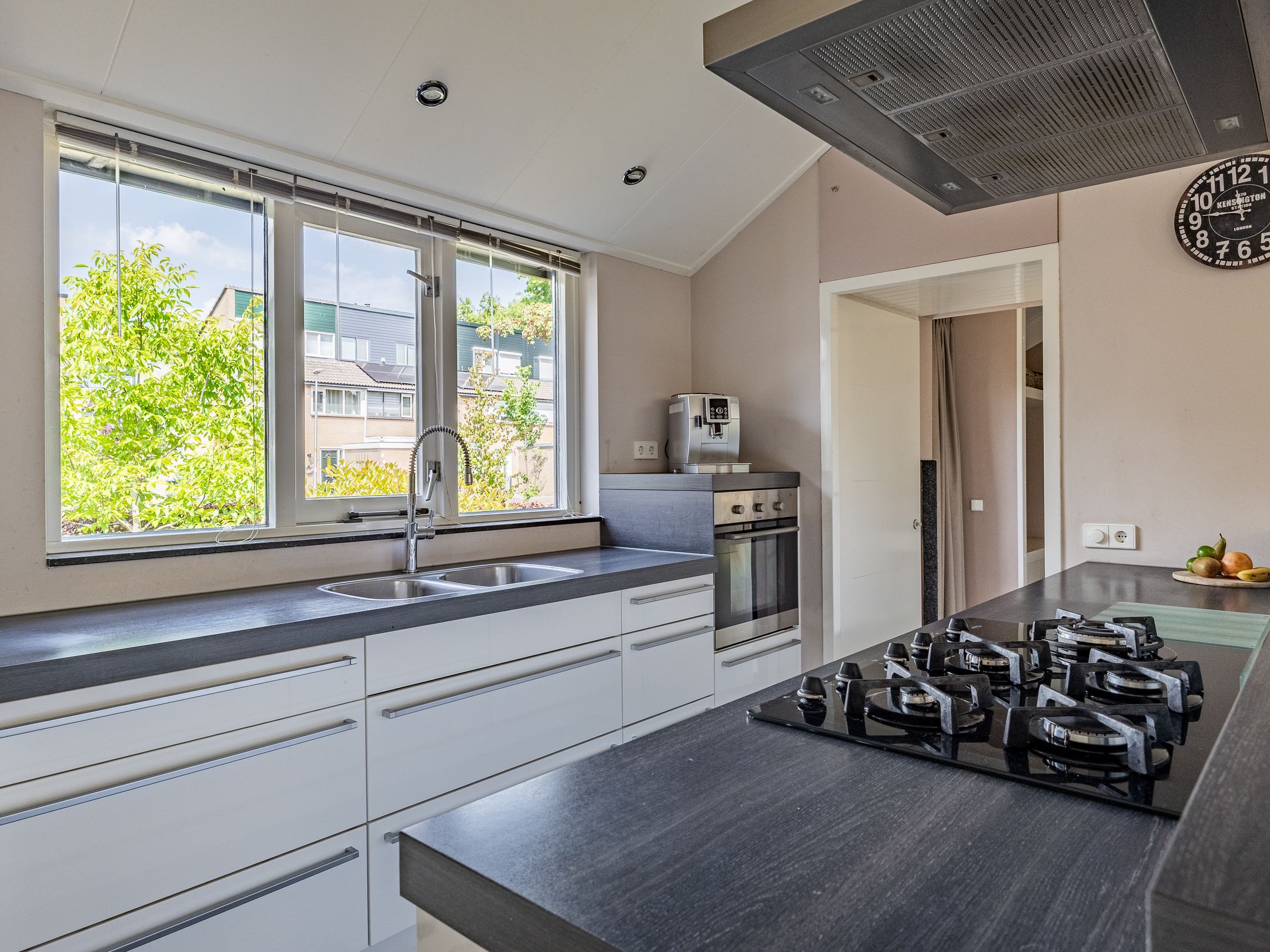 Foto 12 van De Waarden 322