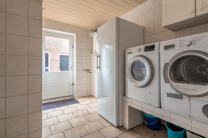 Photo 32 of Holte 50