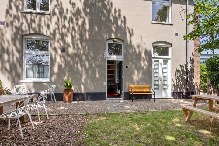 Foto 25 van Kinderhuissingel 2-B