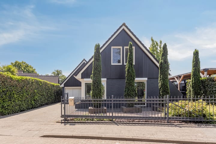 Photo 2 of Welgelegenweg 9