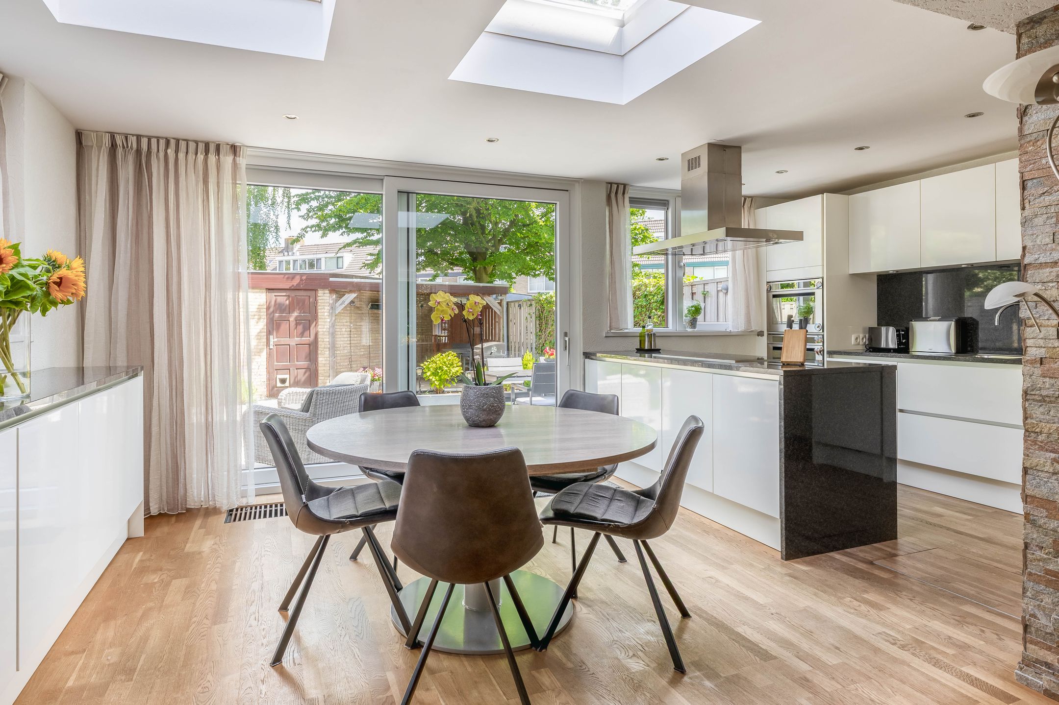 Photo 3 of Vijverlaan 477