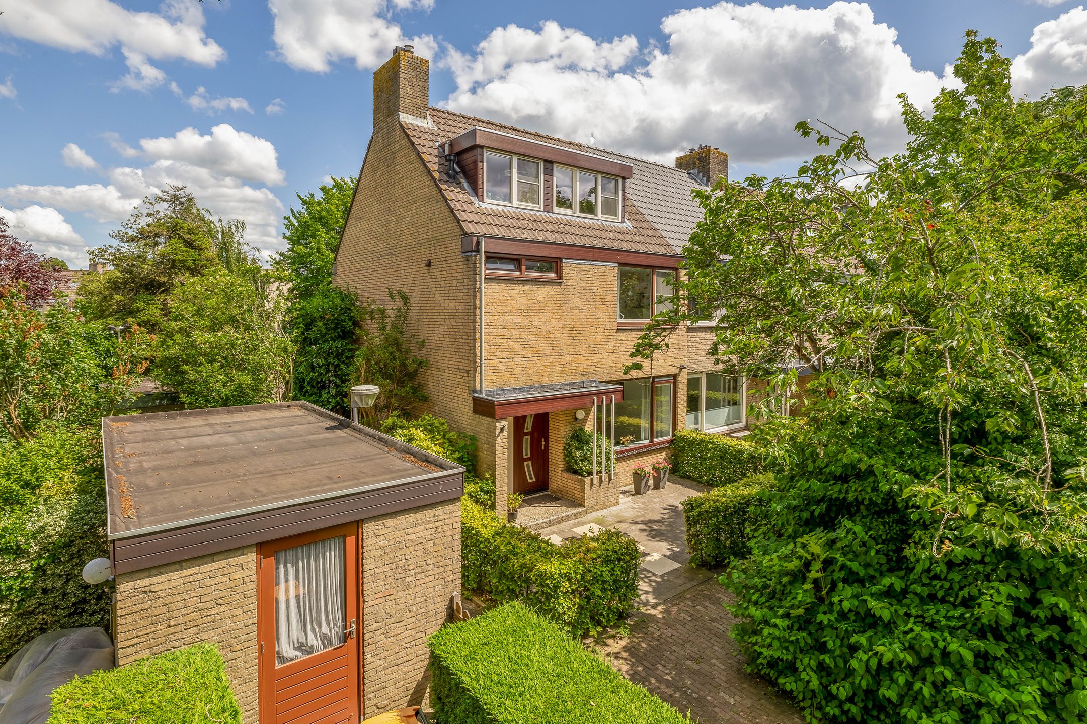 Photo 6 of Vijverlaan 477