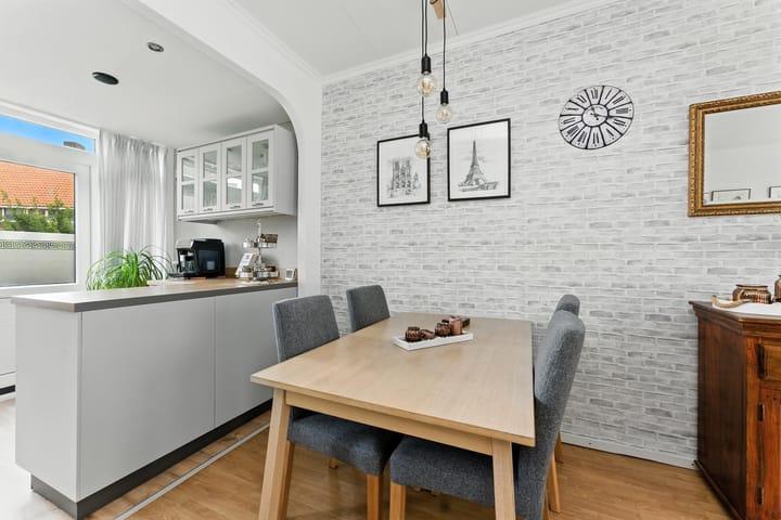 Foto 11 van Azaleastraat 29-C