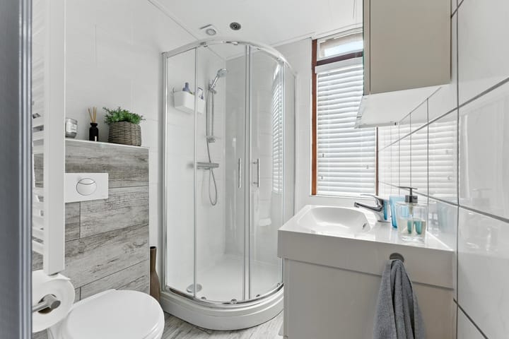 Foto 20 van Azaleastraat 29-C