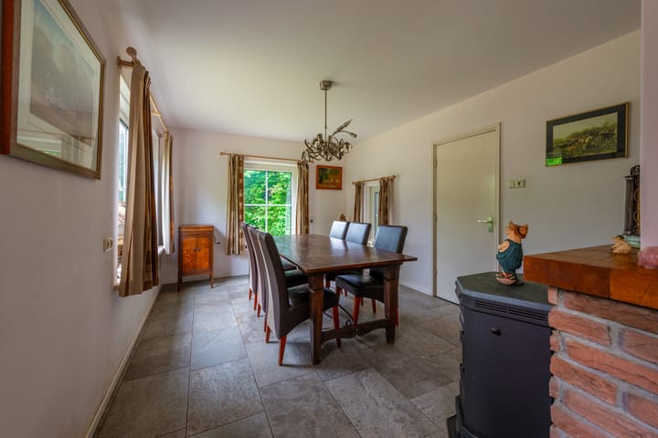 Foto 12 van Esschertsweg 4