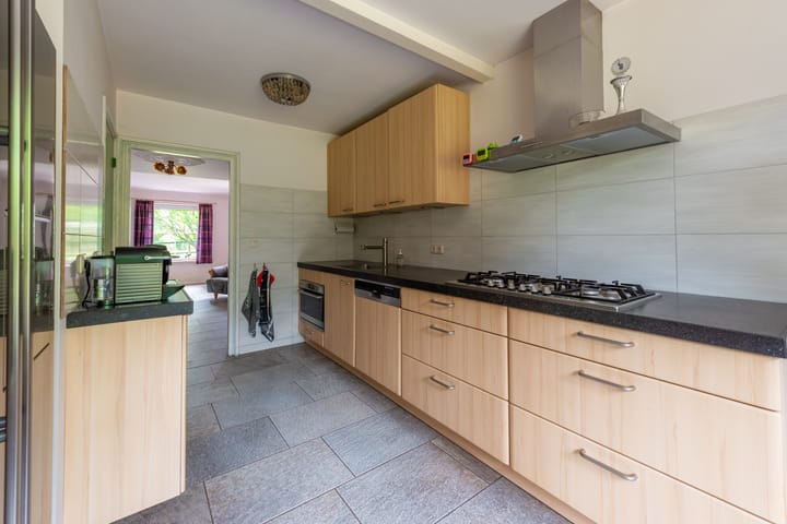 Foto 15 van Esschertsweg 4