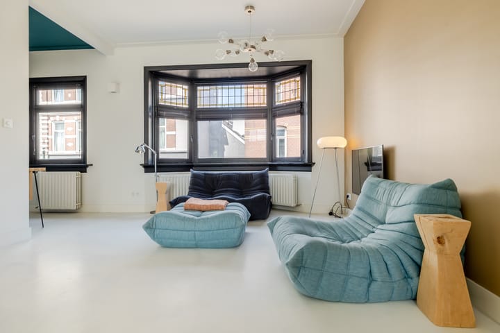 Foto 5 van van Coothplein 7-A