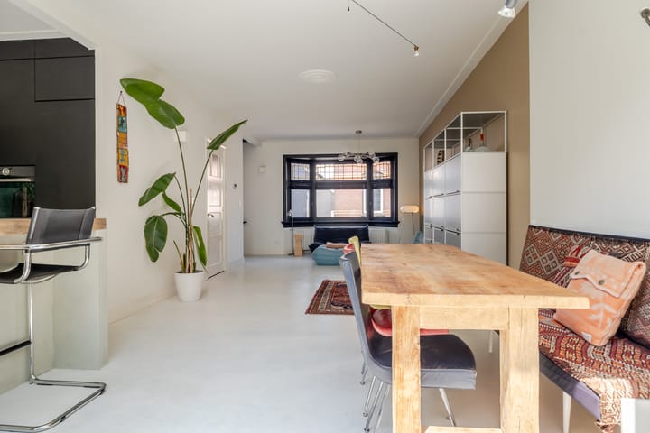 Foto 9 van van Coothplein 7-A