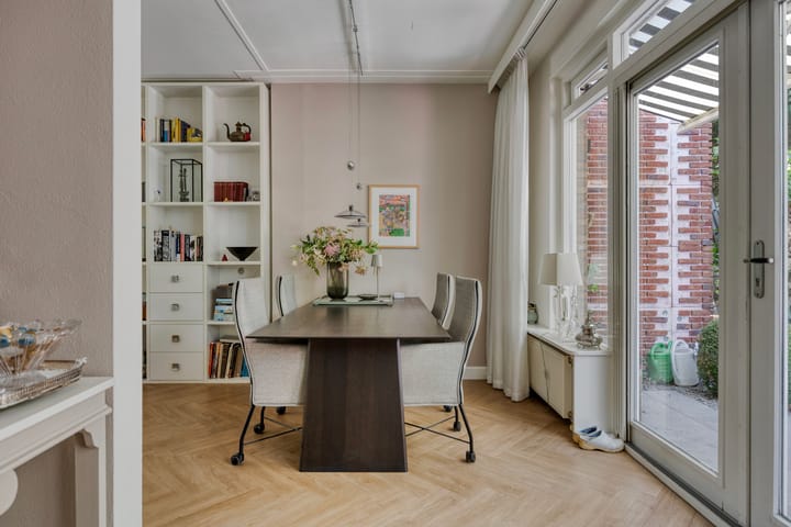 Photo 22 of Witte de Withweg 8