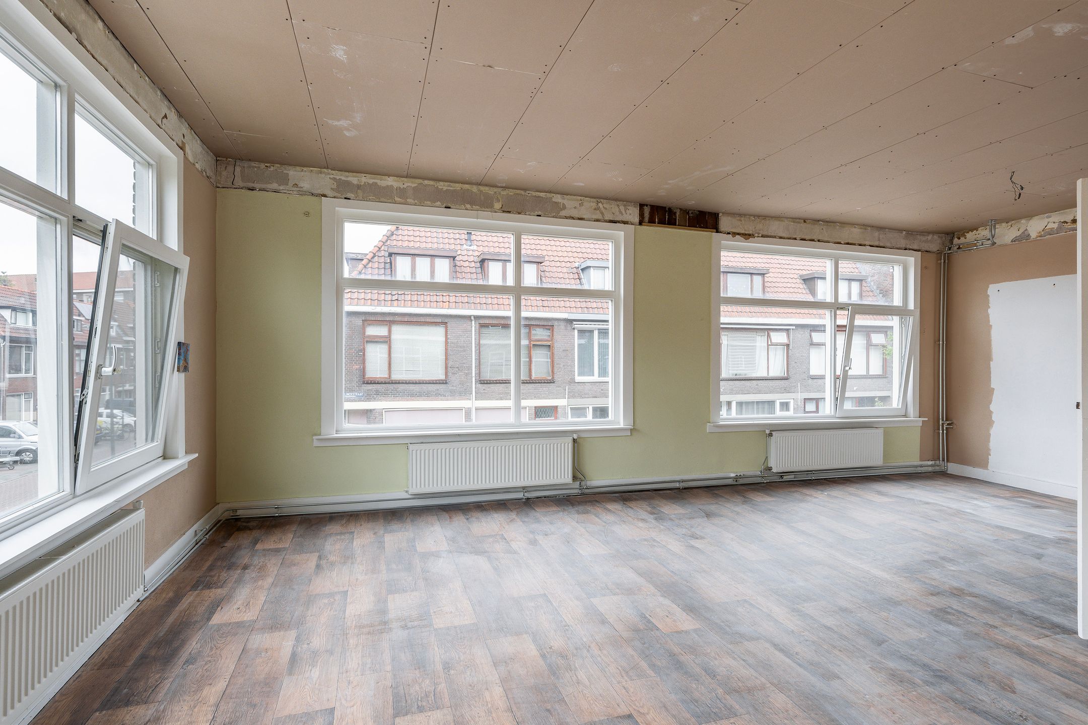Photo 15 of Mahlerstraat 29