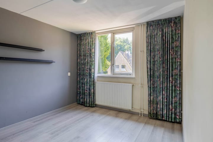 Foto 13 van Van Beethovenstraat 57