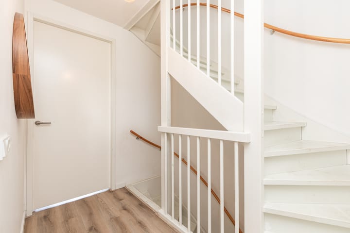 Photo 33 of Nobellaan 47