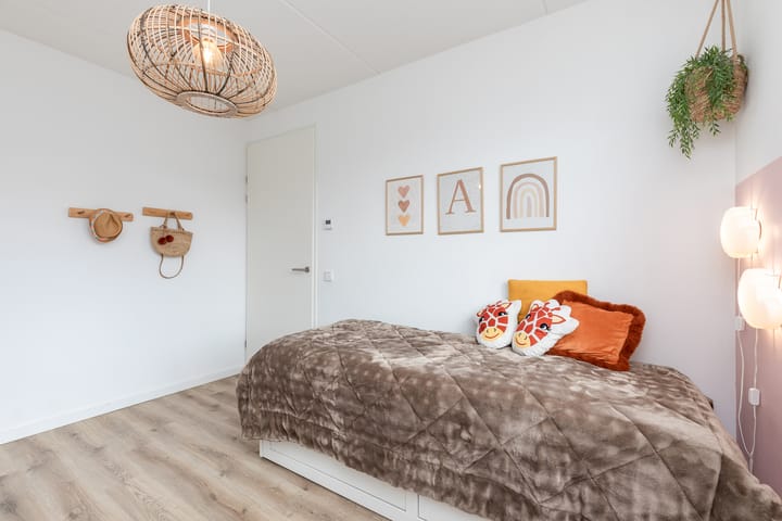 Photo 44 of Nobellaan 47