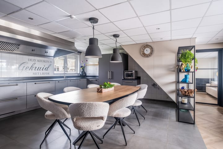 Foto 7 van Barwoutswaarder 166-A