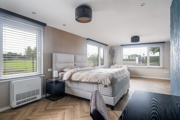 Foto 18 van Barwoutswaarder 166-A