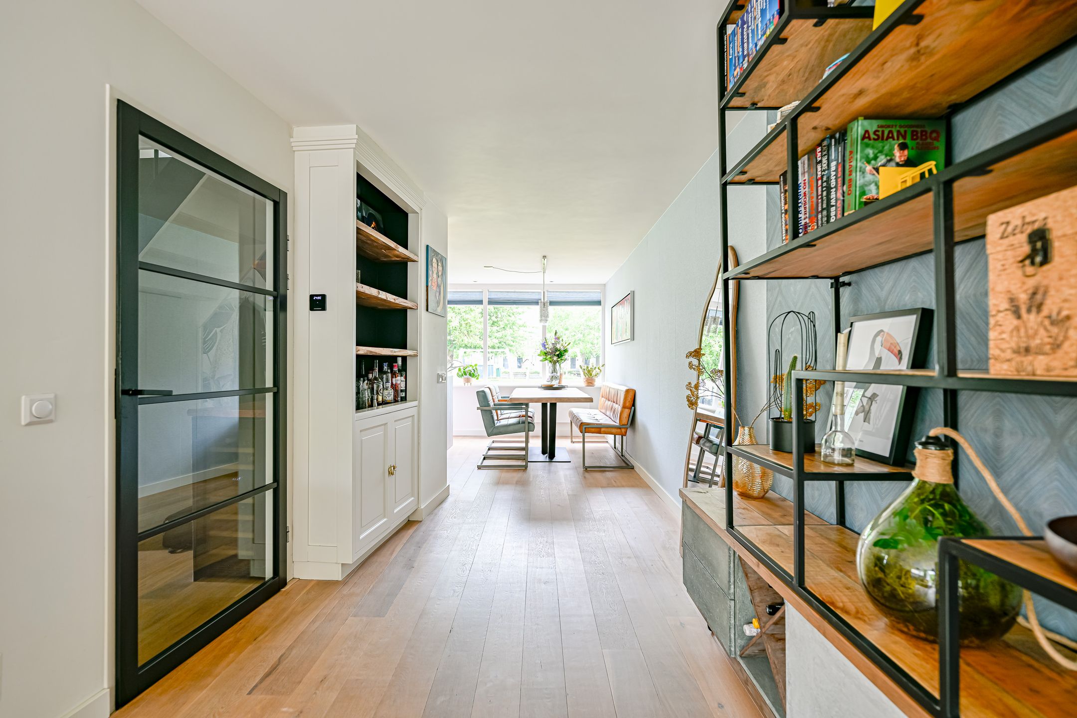 Foto 9 van Robert Stolzhof 256