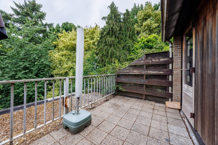 Photo 35 of Lindeboom 48