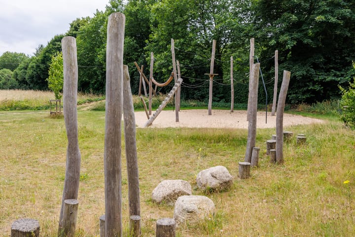 Photo 56 of Lindeboom 48