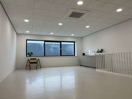 View photos