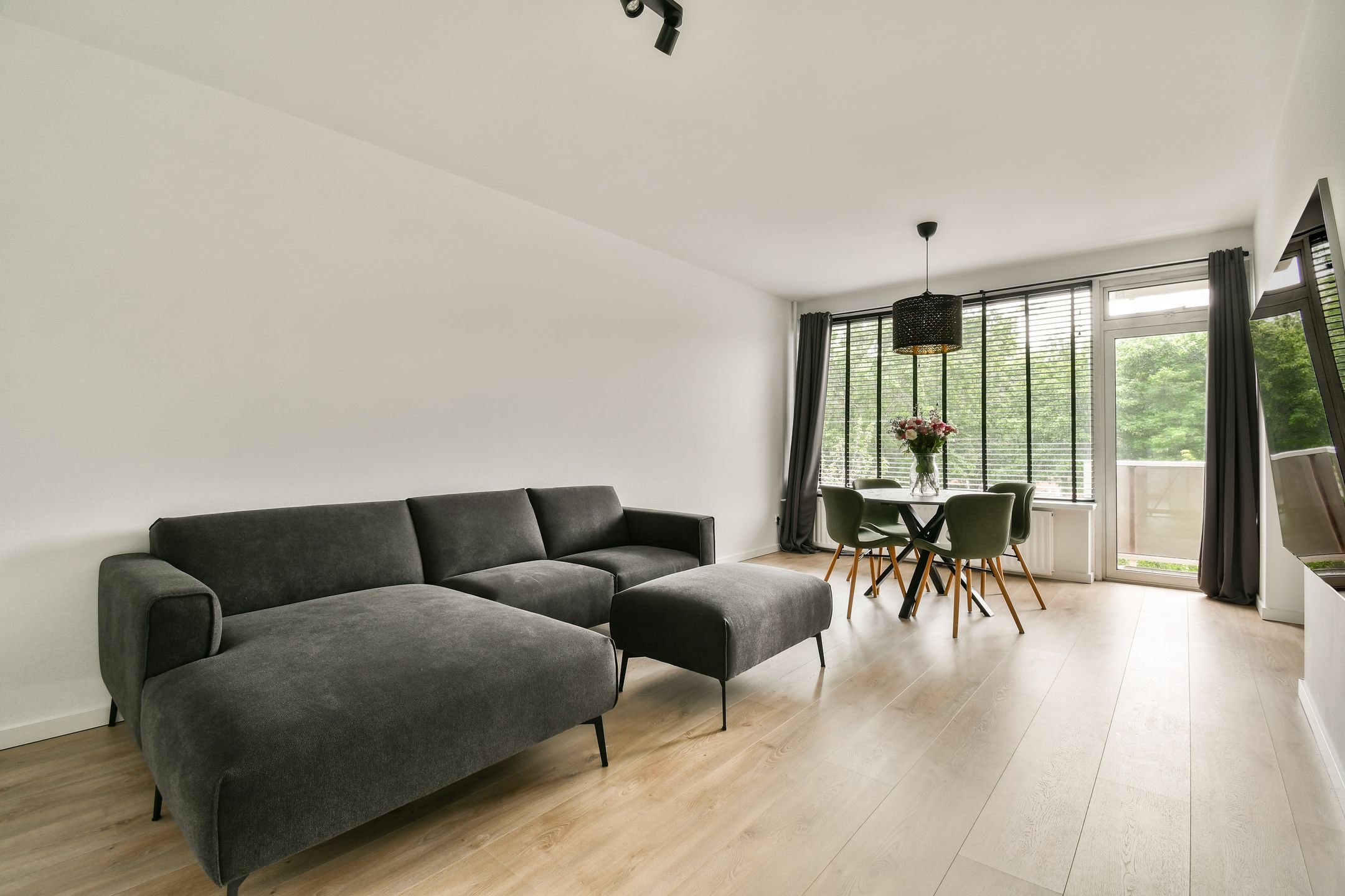 Foto 3 van Julianaplantsoen 35