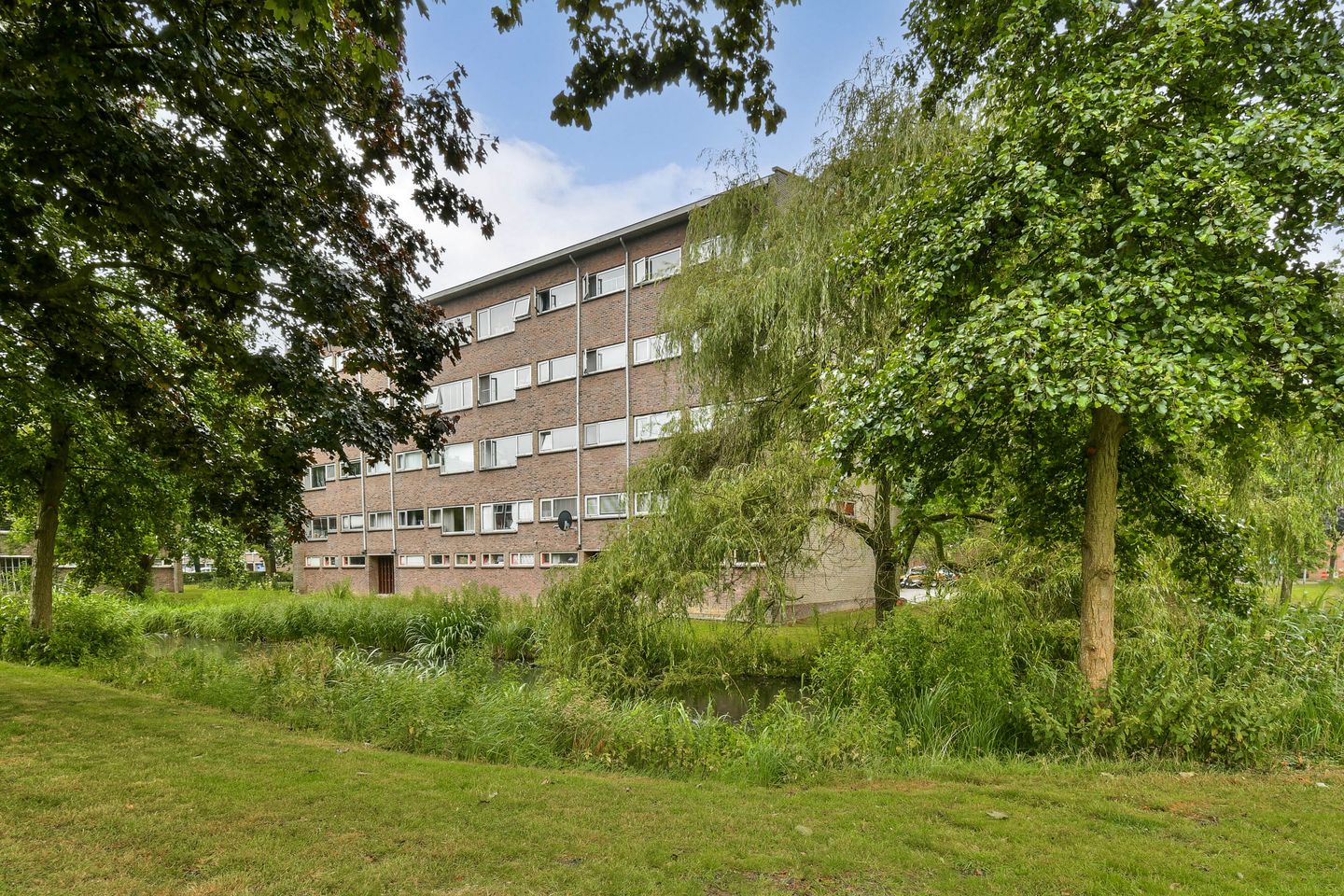 Foto 10 van Julianaplantsoen 35