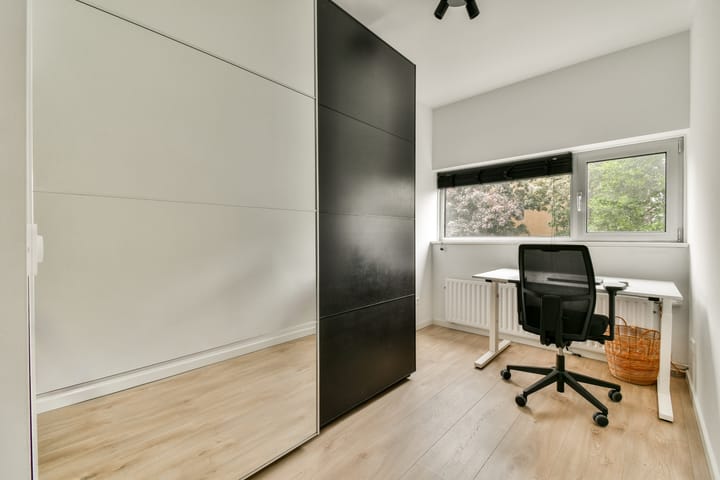 Foto 12 van Julianaplantsoen 35