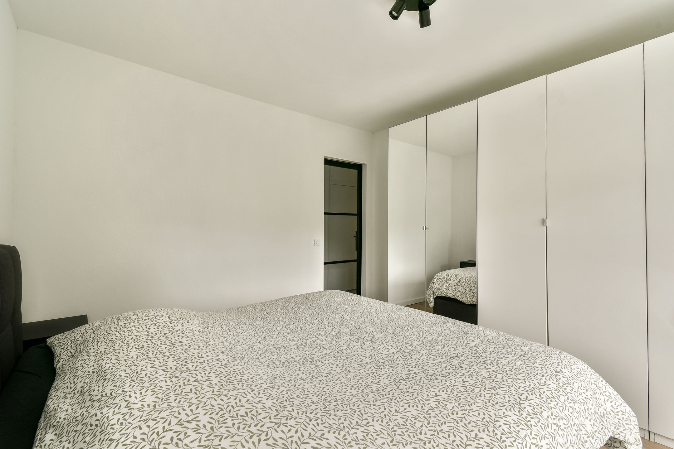 Foto 15 van Julianaplantsoen 35