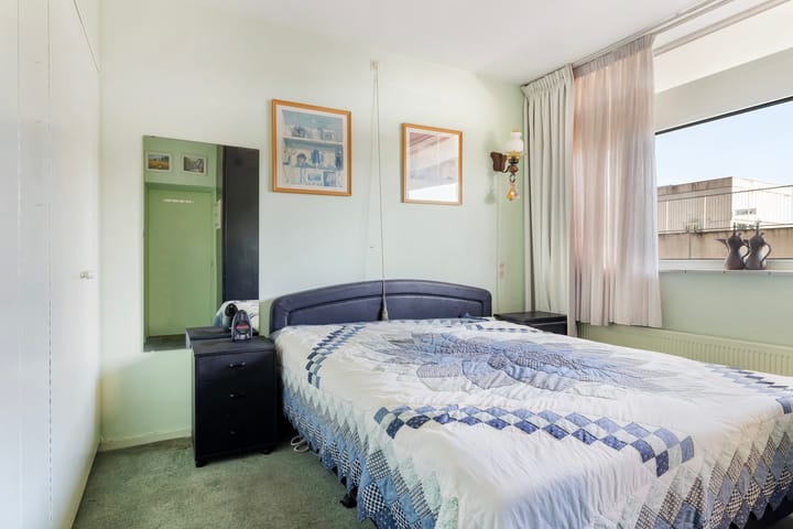 Photo 13 of Achterom 72