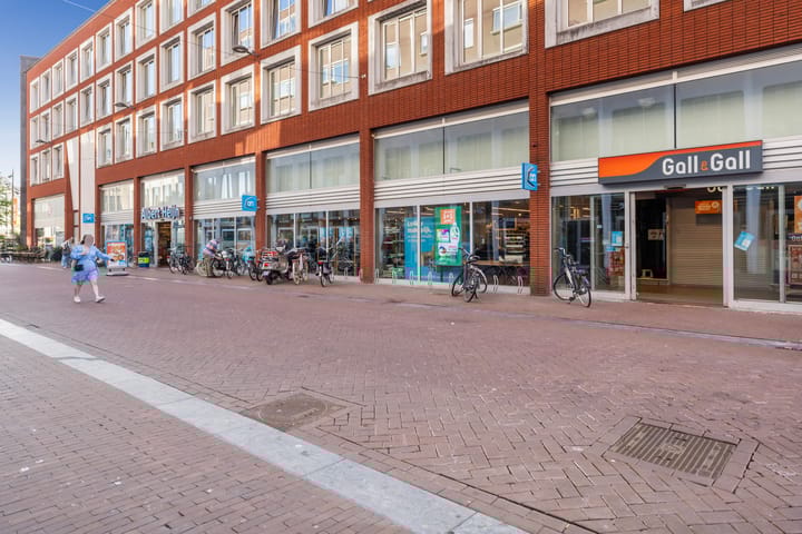 Photo 21 of Achterom 72