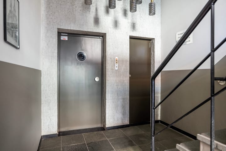 Photo 25 of Achterom 72