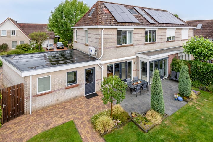 Foto 44 van Martha de Reigerstraat 11