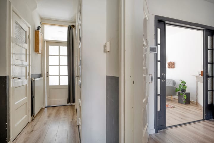 Photo 8 of Oppenheimstraat 6