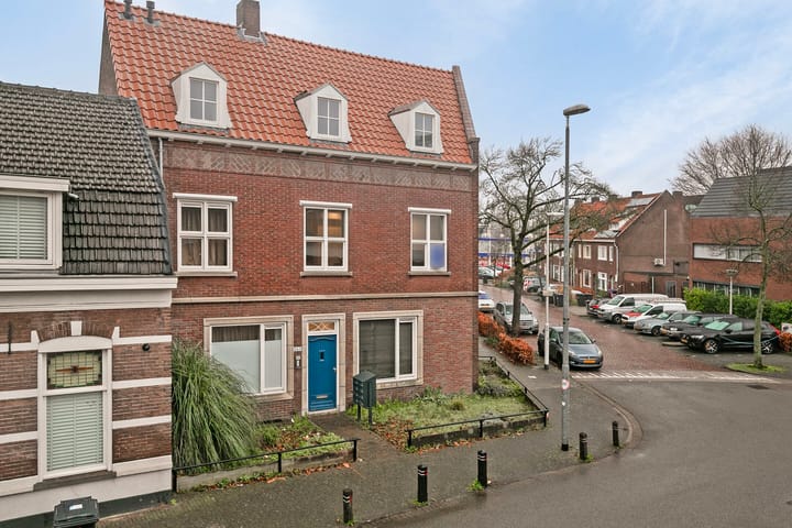 Foto 28 van Hoogstraat 262