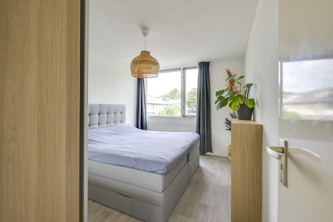 Photo 17 of Debussystraat 5